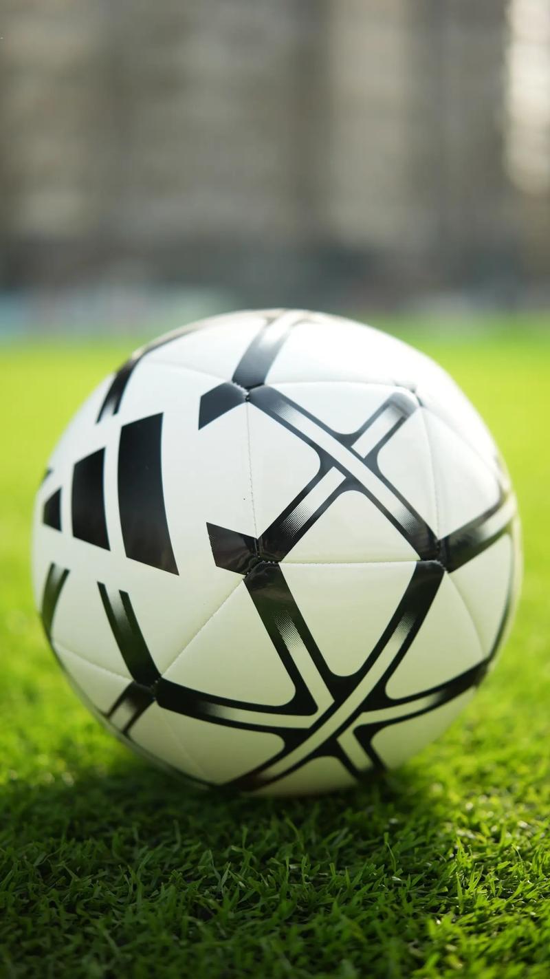 用户使用足球竞彩网官网直播平台进行赛事分析